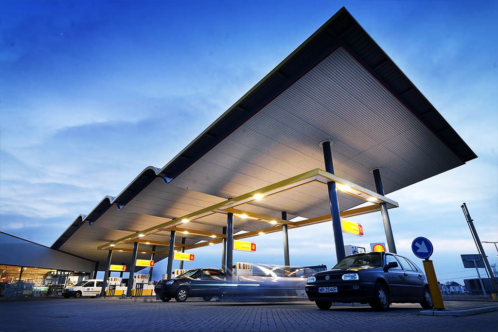 Smart Gas Station Canopy Lights